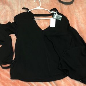 Black long sleeve lush blouse